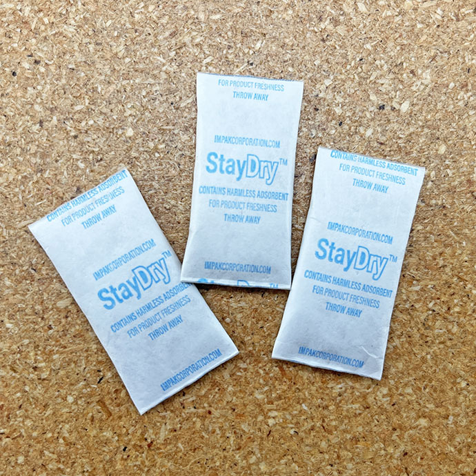 レターナシーオーツーゲルパック 1.0 Gram Non-Indicating StayDry™ Silica Gel Desiccant Packet